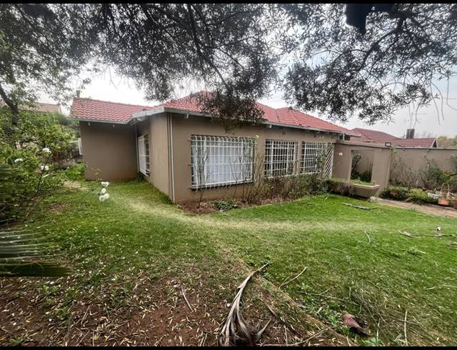 7 BEDROOM HOUSE FOR SALE IN GERDVIEW